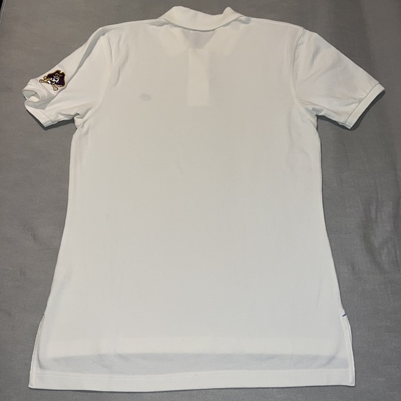 Southern Tide Men’s White Skipjack Polo w ECU Pirate Embroidery Patch, Small - Picture 6 of 9